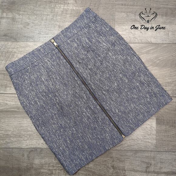 Ann Taylor Petite Mini Skirt Size 10P - Picture 5 of 5